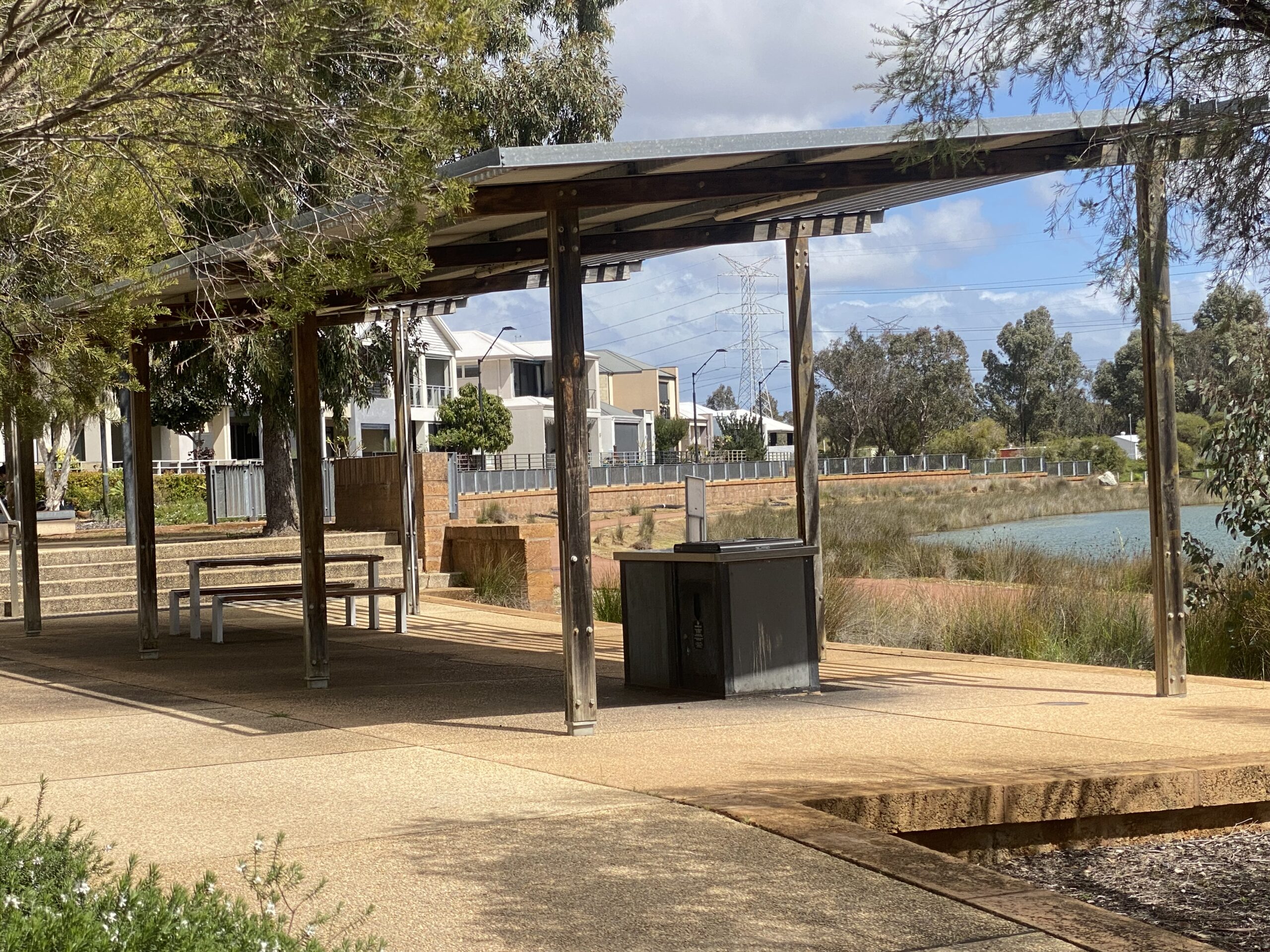 Champions lake - bbq area